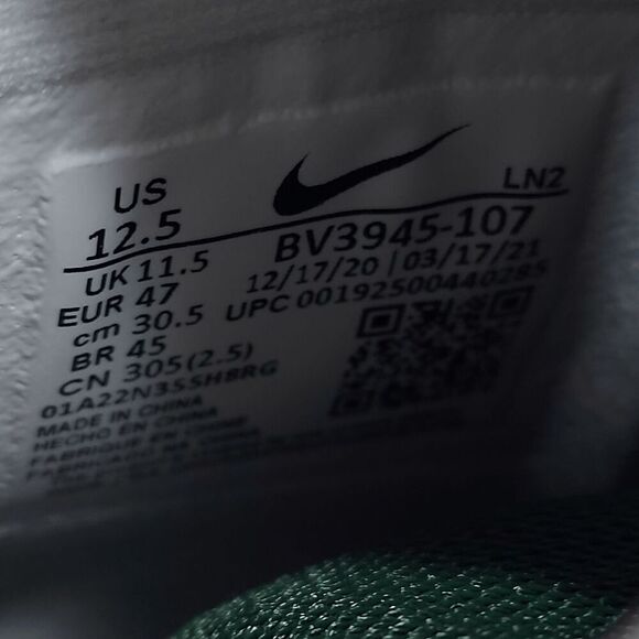 Nike Alpha Menace Pro 2 Mid Football Cleats White Green BV3945-107 Men's 12.5 - Picture 7 of 7